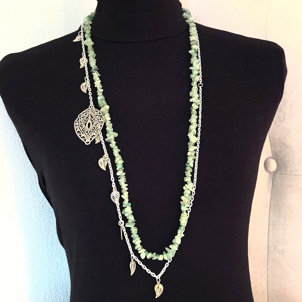 🦋 Natural Aventurine Uncut Smooth Chip Bead Necklace w Leaf Dangles, Handmade - Picture 2 of 5